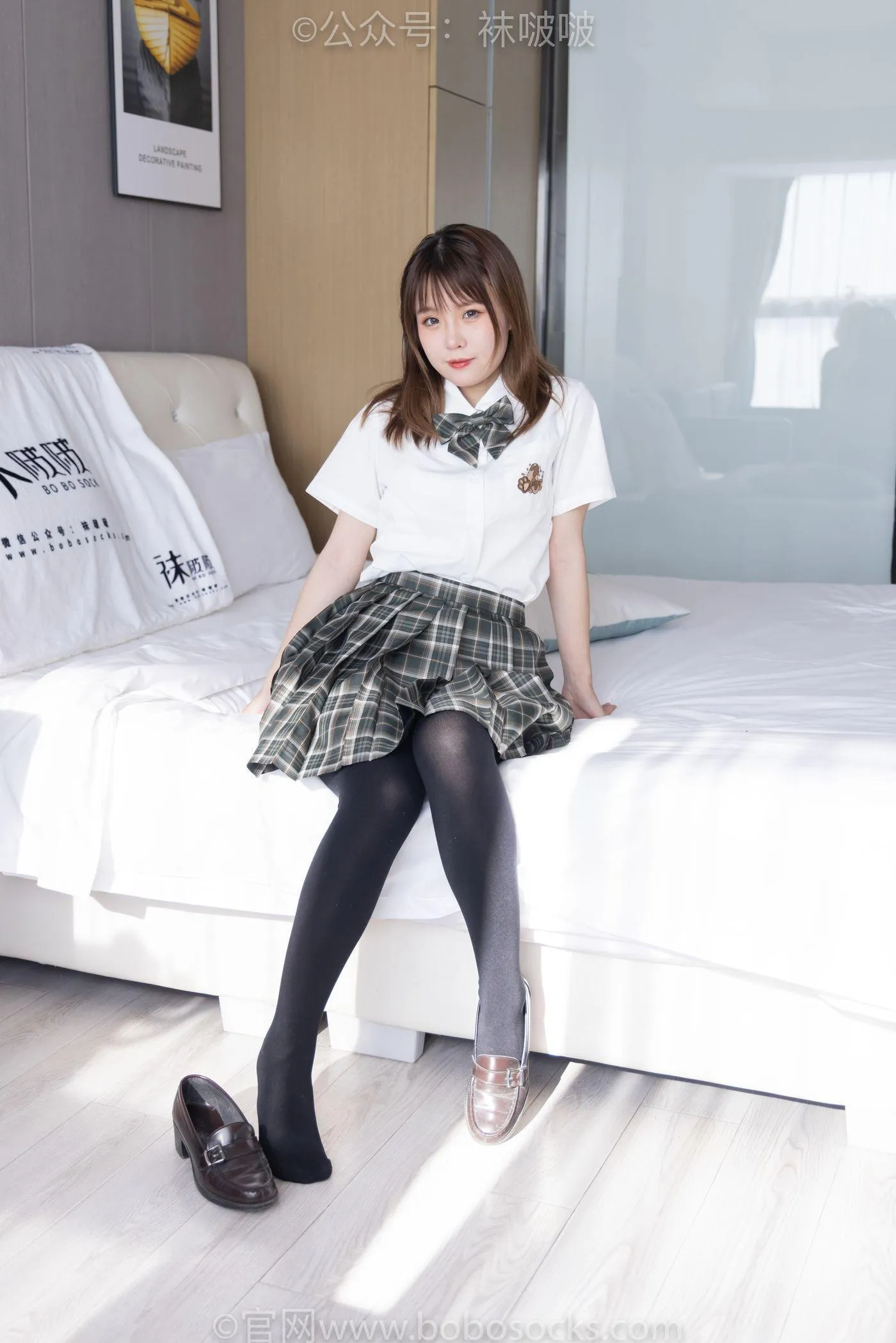 [BoBoSocks袜啵啵]NO.056 朵朵-JK制服、皮鞋、厚黑丝 [135P]插图4